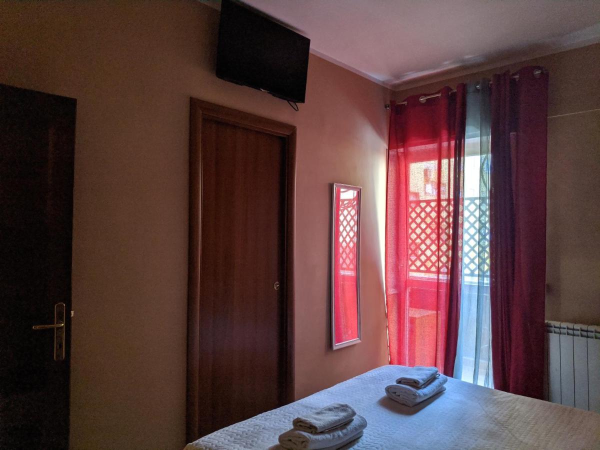 רומא B&B Gina Trastevere מראה חיצוני תמונה